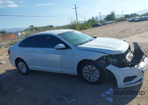 2019 Volkswagen Jetta 1.4T R-Line/1.4T S/1.4T Se from USA, damaged, VIN 3VWC57BU2KM082379